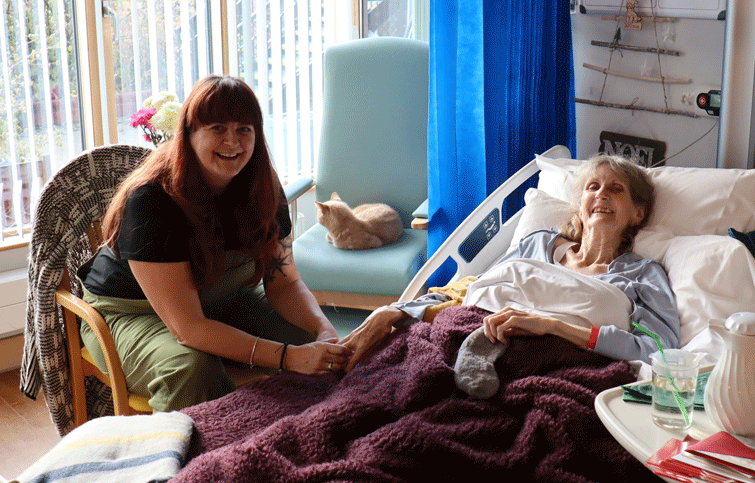 Image: Mishelle and Mavis