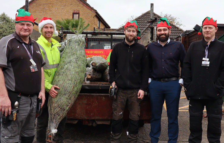 Image: Fred Smith Christmas tree delivery to St Helena Hospice
