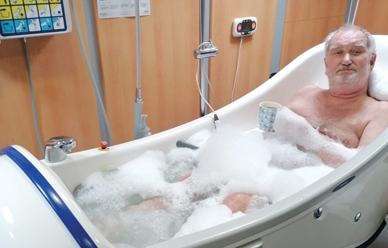 Kit enjoying a jacuzzi bath